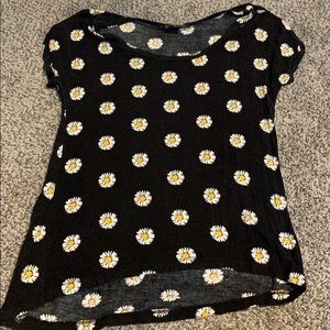 Daisies top